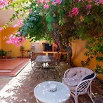 Il Piccolo Giardino & Breakfast 4*
