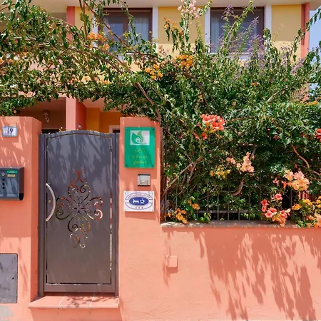 B&B Il Piccolo Giardino & Breakfast 빌라시미우스