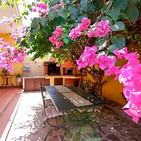 לינה וארוחת בוקר Il Piccolo Giardino & Breakfast