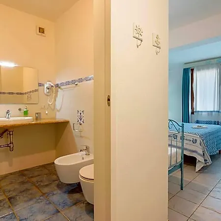 Couette-café Il Piccolo Giardino & Breakfast 4*