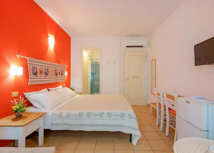 Il Piccolo Giardino & Breakfast فيلاّسيمِيوس